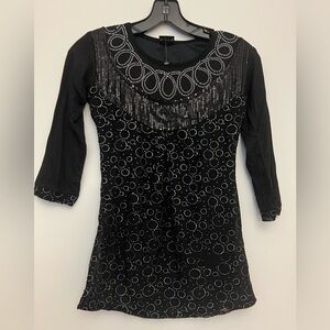 Brand New Juniors Small Black and Silver Fancy Shiny Party Top